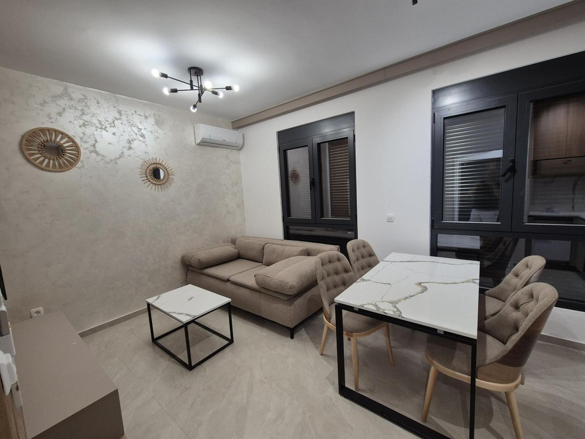 Vienna Luxury Apartments Добра вода Екстериор снимка