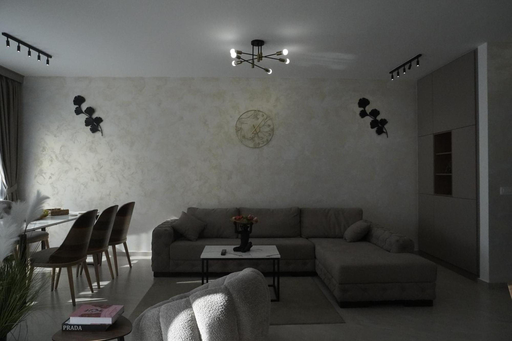 Vienna Luxury Apartments Добра вода Екстериор снимка